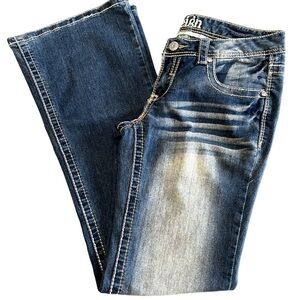 Reign Woman’s Flare Denim Jeans